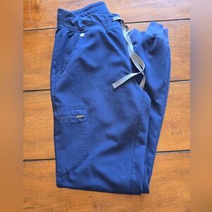 Figs Men's Navy Cargo Pants